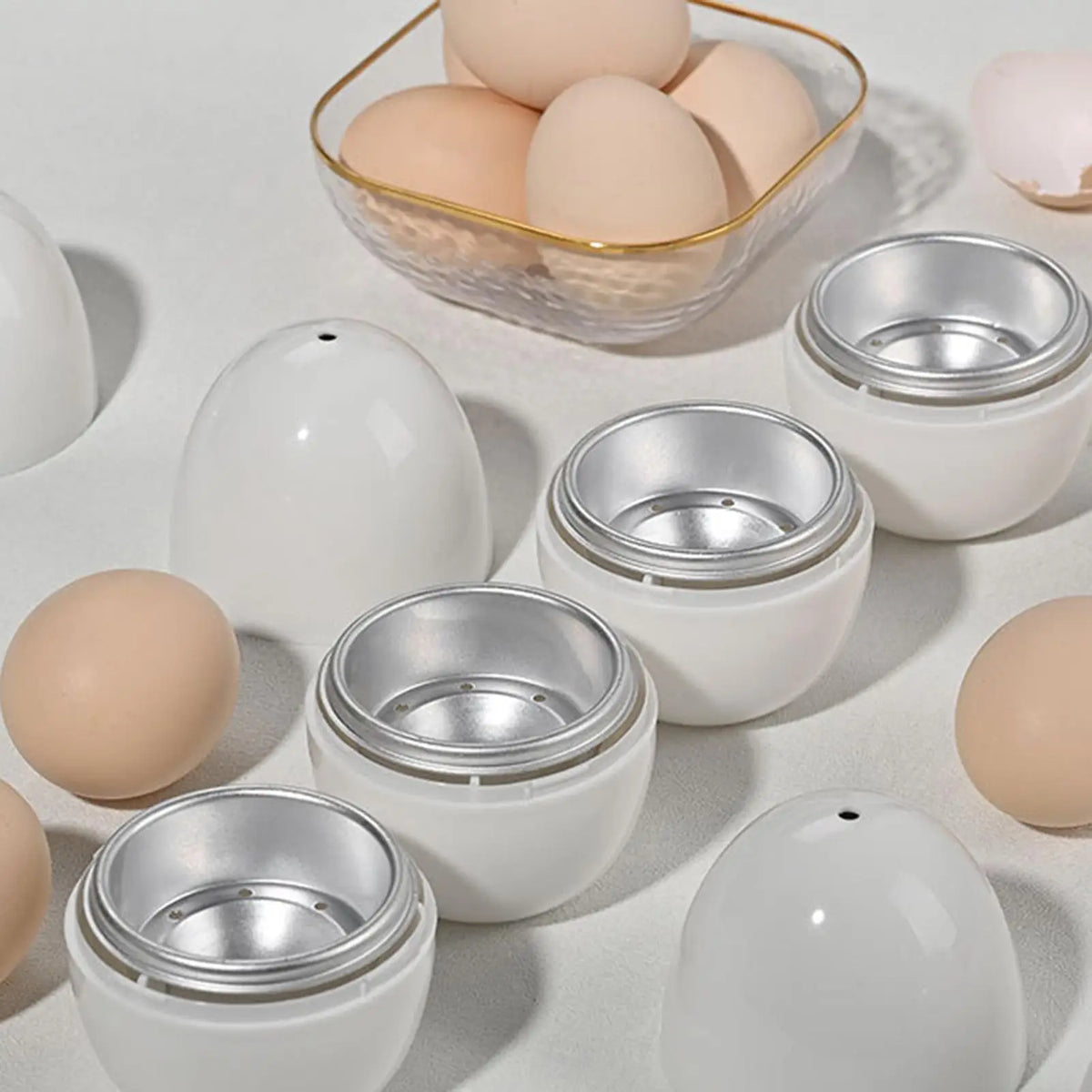 Capacity for 1/4 eggs Microwave Egg Steamer Boiler Cooker Easy Quick 5 Minutes Hard Or Soft Boiled Kitchen Cooking Tools